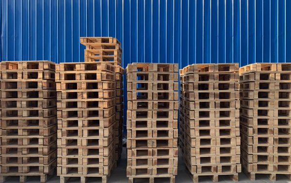 王五镇木托盘摆放技巧